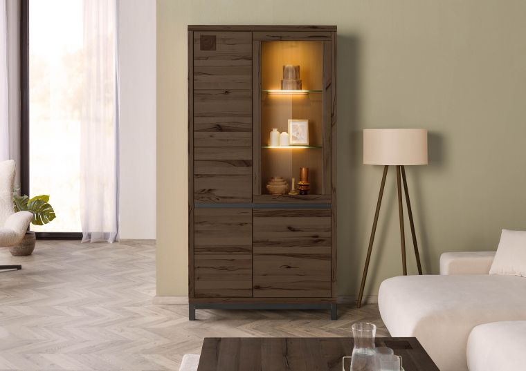 Vitrine Kernbuche 103x40x205 tabacco braun geölt VILLANDERS #201