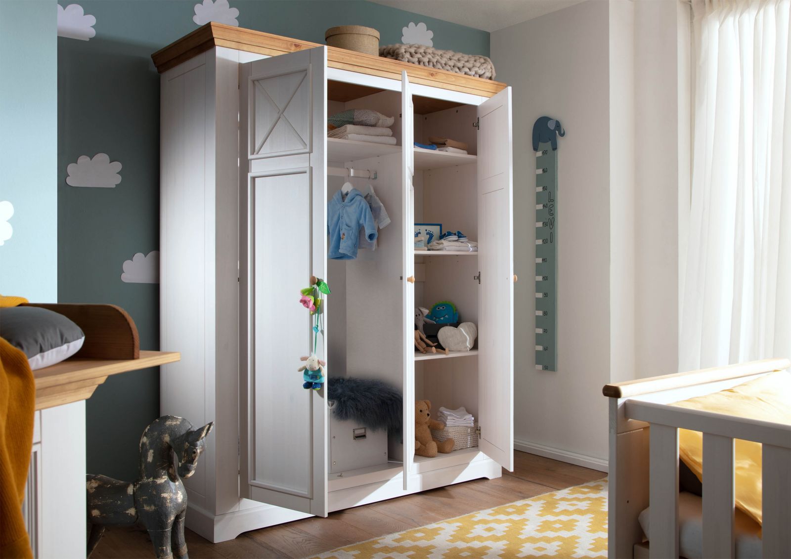 kleiderschrank fürs kinderzimmer | massivmoebel24