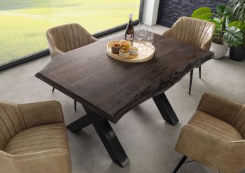 Baumtisch Akazie 140x90x77 grau lackiert / X-Beine anthrazit glänzend FREEFORM 5