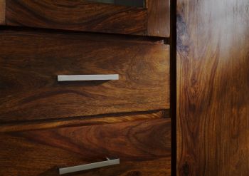 Highboard Sheesham 90x42x148 life honey lackiert METRO LIFE #108