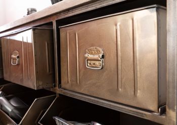 Sideboard Mango 150x44x80 braun lackiert HEAVY INDUSTRY #248