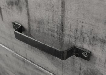 TV-Board Mango 180x40x60 grau lackiert HEAVY INDUSTRY #139