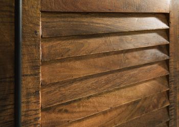 Vitrine Mango 100x45x190 dunkelbraun geölt RODEZ #152