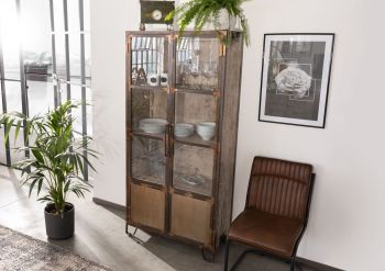 Vitrine Mango 90x40x190 braun lackiert HEAVY INDUSTRY #223