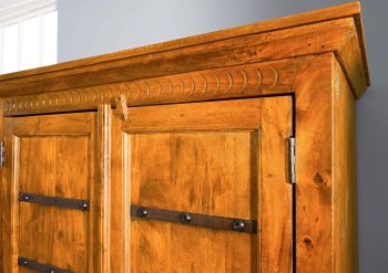 Kleiderschrank Akazie 108x64x180 honig  lackiert OXFORD #0509