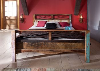 Bett Altholz 180x200x100 mehrfarbig lackiert NATURE OF SPIRIT #47