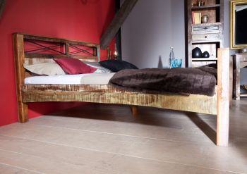 Bett Altholz 180x200x100 mehrfarbig lackiert NATURE OF SPIRIT #47