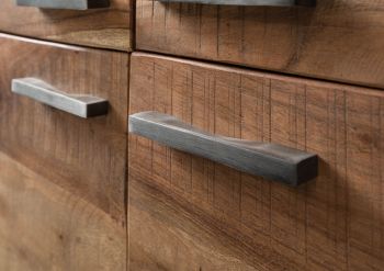 Vitrine Akazie 98x40x180 natur lackiert BARK #108