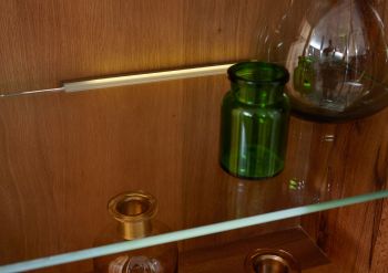 Vitrine Wild-/Zerreiche 62x42x191 natur geölt MONTREUX #121
