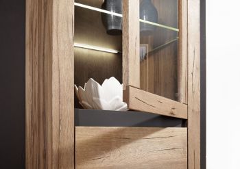 Vitrine Wild-/Zerreiche 62x42x191 Tabacco brown geölt MONTREUX #320