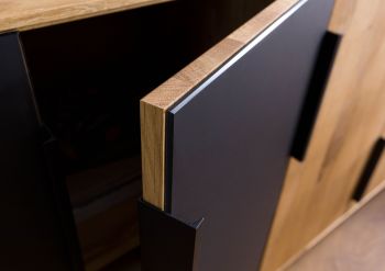 Sideboard Wildeiche 180x43x79 natur geölt LINDAU #109