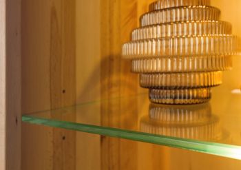 Vitrine Kernbuche 65x40x148 natur geölt VILLANDERS #104